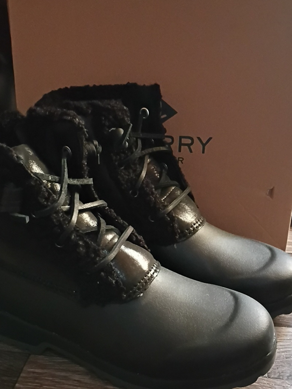Sperry Women's Black Lace-Up Winter Boots with Shearling Collar